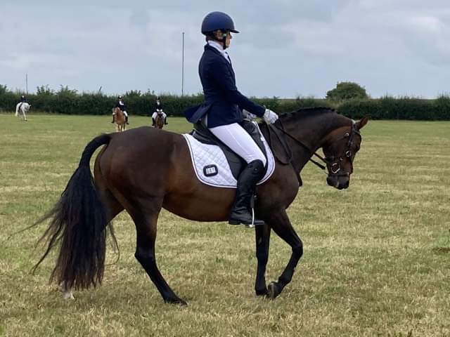 Coralina and Fiona Ambrose competing at the 2021 Nationals